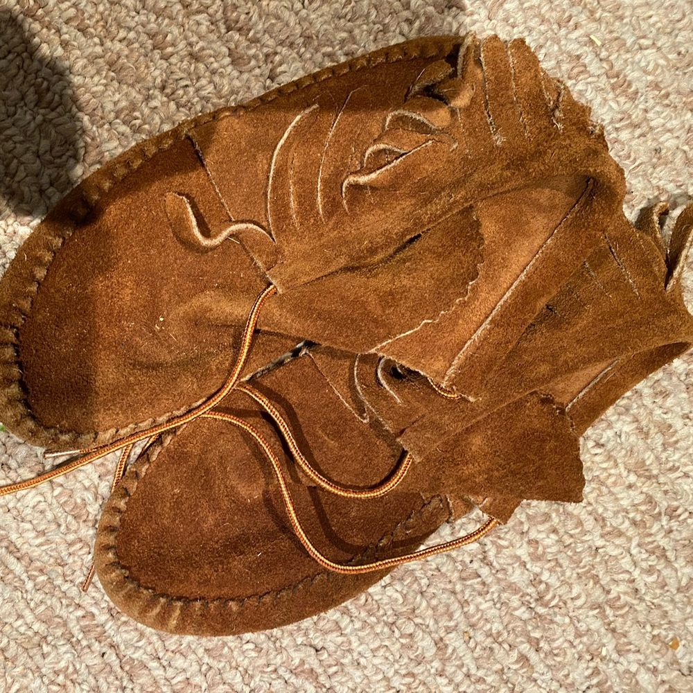 Taos Moccasins size 8